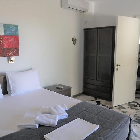 Anna'S Place Rooms Іраклія Екстер'єр фото
